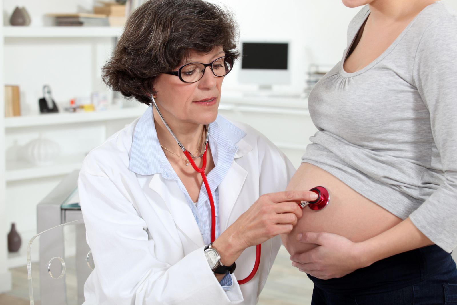 Отсутствие сердцебиения плода - симптом замершей беременности